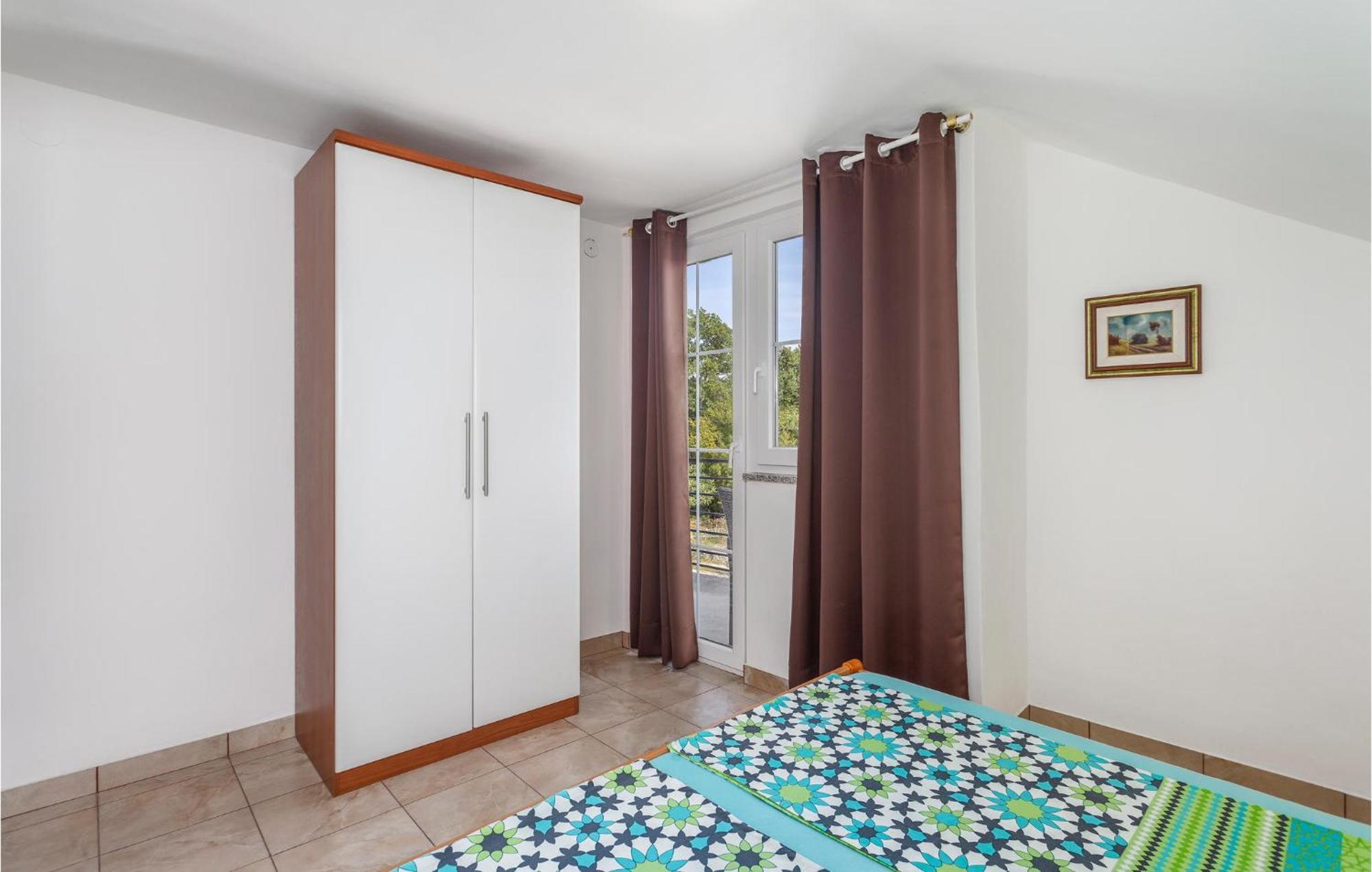 Nice Apartment In Krk With Wifi Risika Exteriör bild