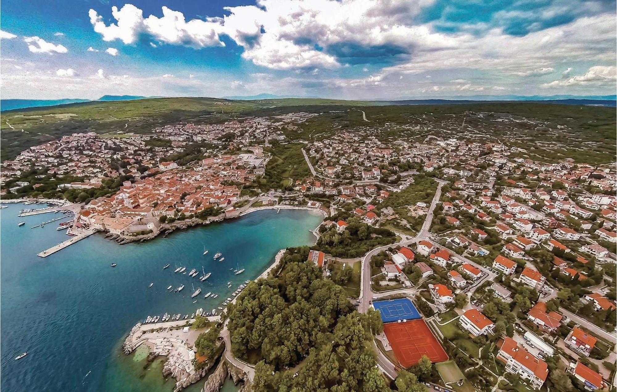 Nice Apartment In Krk With Wifi Risika Exteriör bild