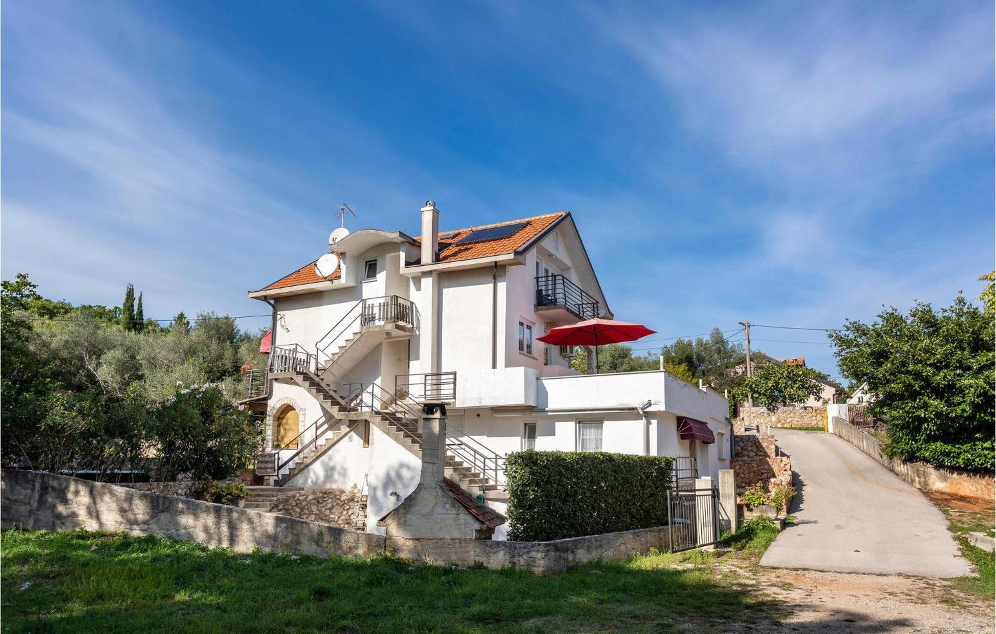 Nice Apartment In Krk With Wifi Risika Exteriör bild