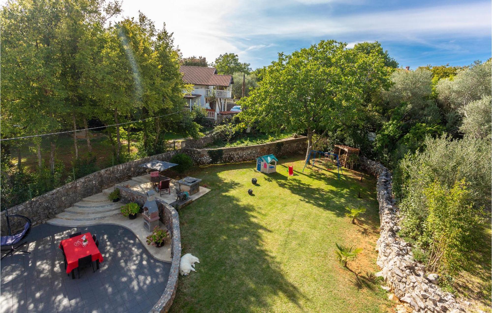 Nice Apartment In Krk With Wifi Risika Exteriör bild