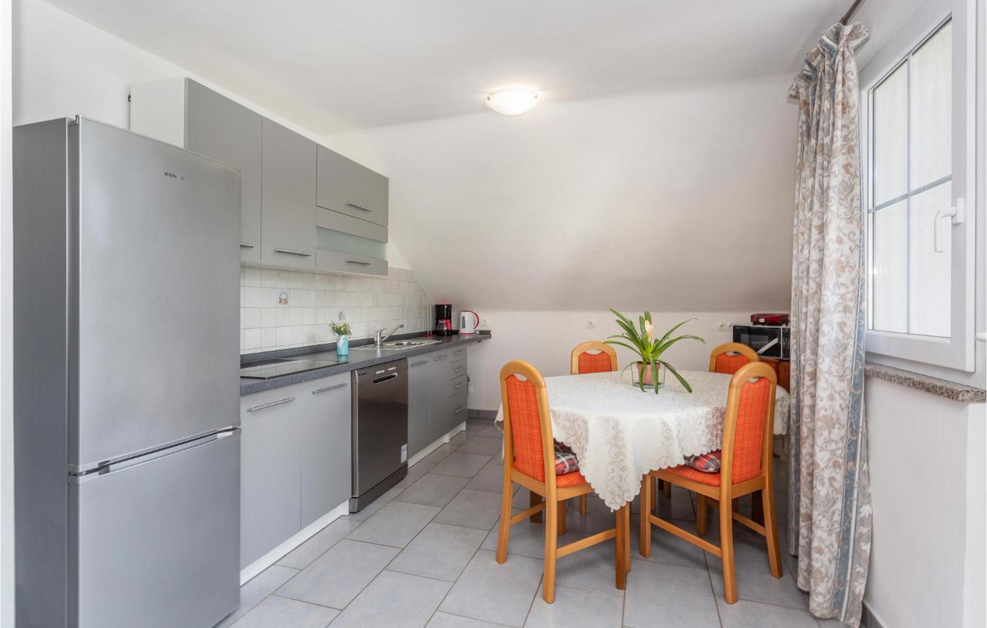 Nice Apartment In Krk With Wifi Risika Exteriör bild